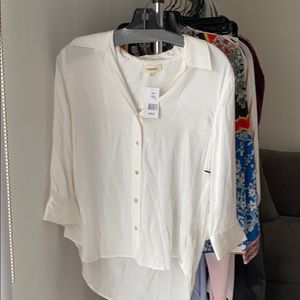 L’agence 3/4 length sleeve, button-down blouse.